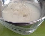 A picture of step 4 of No bake strawberry cheesecake.