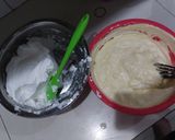 Foto langkah ke 8 dari resep Keto Cheesy Chiffon Cake Sugar & Gluten Free #Ketopad.