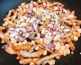 A picture of step 2 of Kho Quet with Pork Belly & Fresh Shrimp.