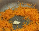 Foto del paso 2 de la receta: Arroz de zanahoria
