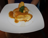 Foto del paso 15 de la receta: Calamares rellenos de setas, jamón y espárragos trigueros, en salsa de verduras, con chips de patata