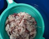 Foto langkah ke 1 dari resep Cumi Cabai Hijau.