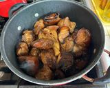 A picture of step 3 of Killer Sprite Dry Pork Adobo.