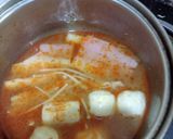 Foto langkah ke 6 dari resep Pasta Tom Yum Homemade.