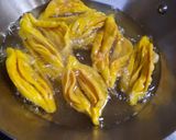 A picture of step 17 of Colourful Mathri.
