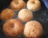 Foto langkah ke 4 dari resep Donat Empuk Tanpa Kentang Metode Autolisis.