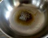 A picture of step 1 of Raw Papaya Sambhara.