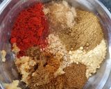 A picture of step 3 of Masala bhindi.