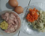 Foto langkah ke 1 dari resep Nugget ayam sayur.