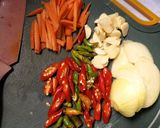 Foto langkah ke 3 dari resep Oseng Cumi Pete.
