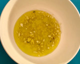 Foto del paso 4 de la receta: Mis tallarines de fin de mes (fileto y perejil)