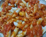 Foto del paso 5 de la receta: Pasta fagiolli (fideos con porotos y salsa)