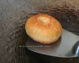 Foto langkah ke 6 dari resep 162. Donat Mini Coklat Keju #BeResClover.