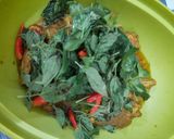 Foto langkah ke 7 dari resep Ayam Lodho Telur Asin / Takir Bujur Sangkar.