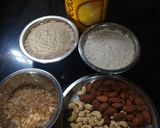 गोंद बाजरे के लड्डू (gond bajre ke ladoo recipe in Hindi) रेसिपी चरण 1 फोटो