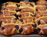 Nagyi szilvalekváros kiflije recept fázis 3 fotója