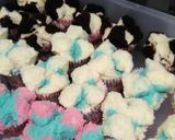 Foto langkah ke 6 dari resep Bolu kukus mekar spesial.