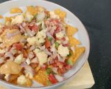 A picture of step 2 of Cheesy Nachos Fireless.