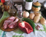 Foto del paso 1 de la receta: Pollo guisado con reducción de salsa