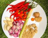 Foto langkah ke 1 dari resep Krecek Rambak Kacang Tolo.