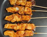 Foto langkah ke 8 dari resep Sate Ayam Madura (Panggang Teflon).