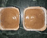 A picture of step 4 of White chocolate molten lawa.