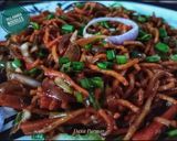 A picture of step 5 of Vegetable Hakka Noodles.