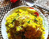 A picture of step 4 of Kanda Batata Poha.