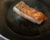 Foto langkah ke 2 dari resep Salmon Fried Rice.