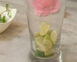 A picture of step 1 of Mozito Drink.