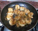 A picture of step 1 of Butter garlic paper prawns.