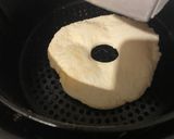 Foto del paso 3 de la receta: Tortas “fritas” en freidora sin aceite