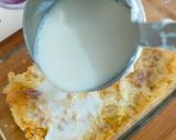 A picture of step 4 of Umm Ali🥛🥐🥛.