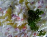 Foto del paso 2 de la receta: Salsa de yogurt con vegetales y aceite de oliva al ajillo