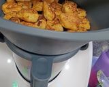 Foto del paso 3 de la receta Albóndigas de merluza en salsa de vino blanco