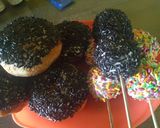 Foto langkah ke 7 dari resep Donat Lembut home made.