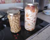 Foto del paso 4 de la receta: Ensalada templada de legumbres en cama de cebolla y puerro