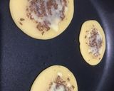Foto langkah ke 3 dari resep Half Moon Pancakes.