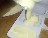 A picture of step 3 of Choc-bar ice cream 🍫.