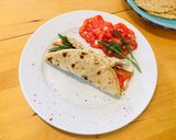 Φωτογραφία βήματος 7 της συνταγής Τορτίγια Wraps με 2 υλικά 🌯🌯🌯