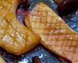 A picture of step 6 of King oyster mushrooms sautéed in soy butter.