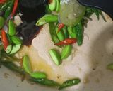 Foto langkah ke 3 dari resep Oseng Tempe Pete Teri Cabai Hijau 🌶.
