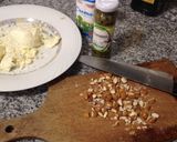 Foto del paso 2 de la receta: Brotola al Roquefort c/alcaparras y almendras