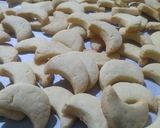 Foto langkah ke 4 dari resep Putri Salju Keju Lumer Tintin Rayner.