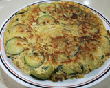 Foto del paso 9 de la receta: Tortilla de calabacín y ajetes