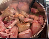 Foto del paso 1 de la receta: Guiso de pollo con champiñones
