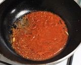A picture of step 3 of Muj Gaad (Kashmiri Style Fish Curry).