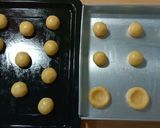Foto langkah ke 9 dari resep Thumbprint cookies.