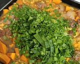 Foto del paso 4 de la receta: Locro Casero con Osobuco Chorizo y Cuerito