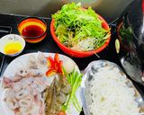 Hình bước làm 1 của món Mì Quảng Tôm -Mực